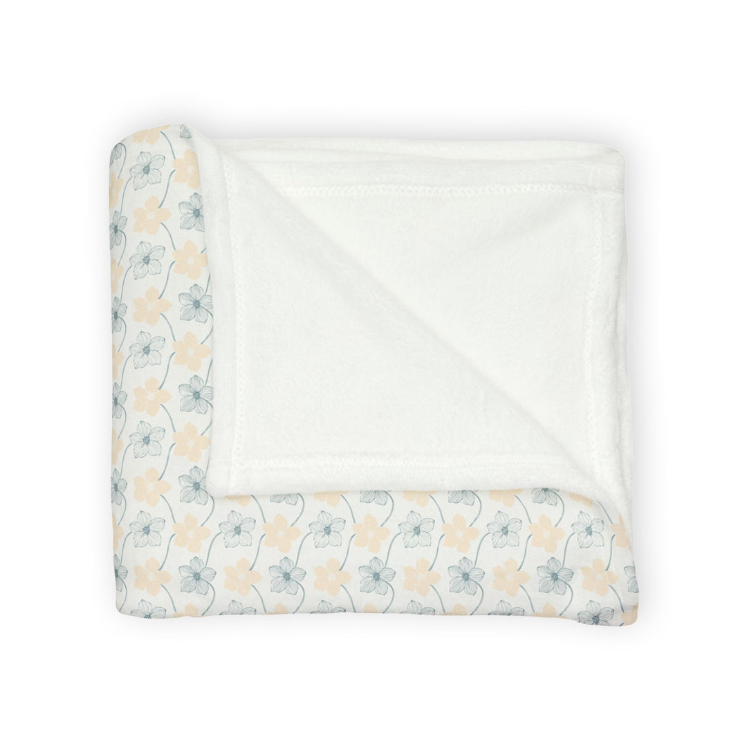 Minky Feel - Cozy Spring Trellis Flower ~ Polyester Blanket on display