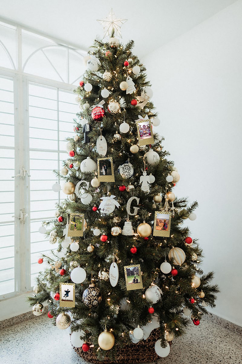 Christmas Photo Memory Ornament picture frame and overlay